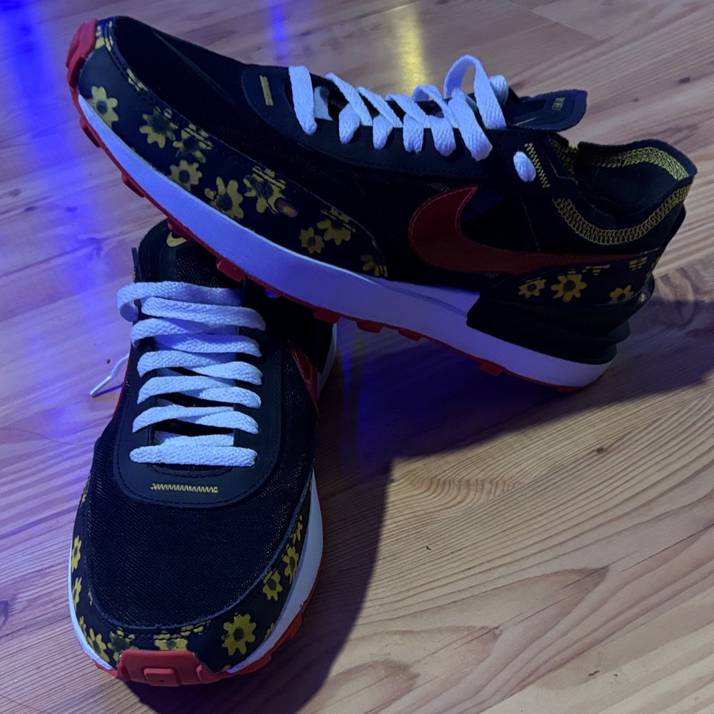 Nike Waffle One "Sunflower" sneaker